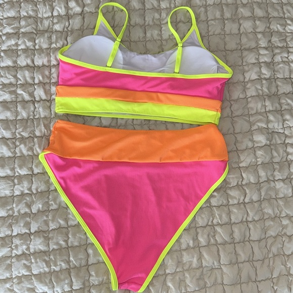 Popvil Color Block Brallete Bikini Set - Picture 5 of 7